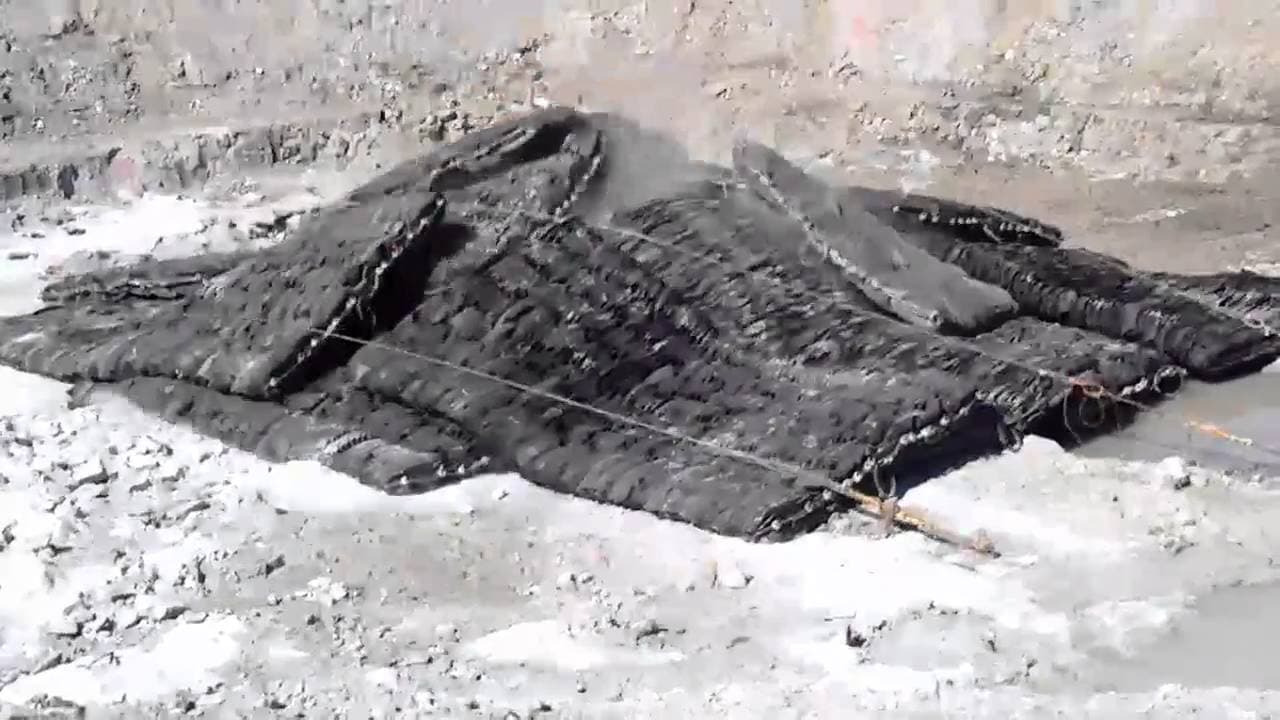 Miniatura do vídeo: Thornton Quarry — primeira detonação
