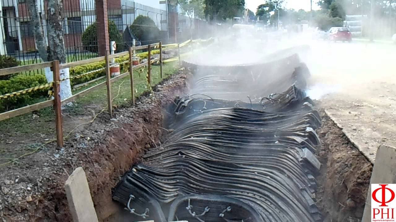 Miniatura do vídeo: Desmonte em área urbana com Blastmat